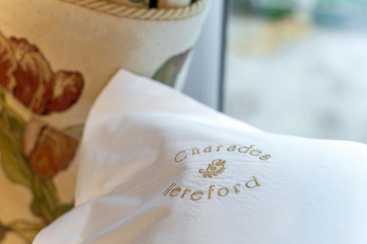 Charades Guest House Hereford Exterior foto