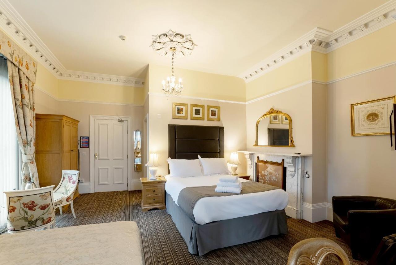 Charades Guest House Hereford Exterior foto